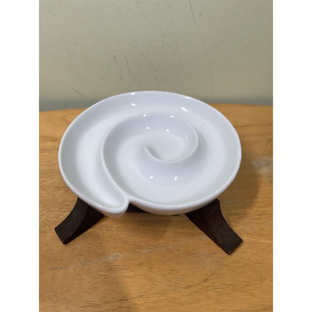 Crate & Barrel Porcelain White Swirl Appetizer Olive Dish by BIA Cordon Blue